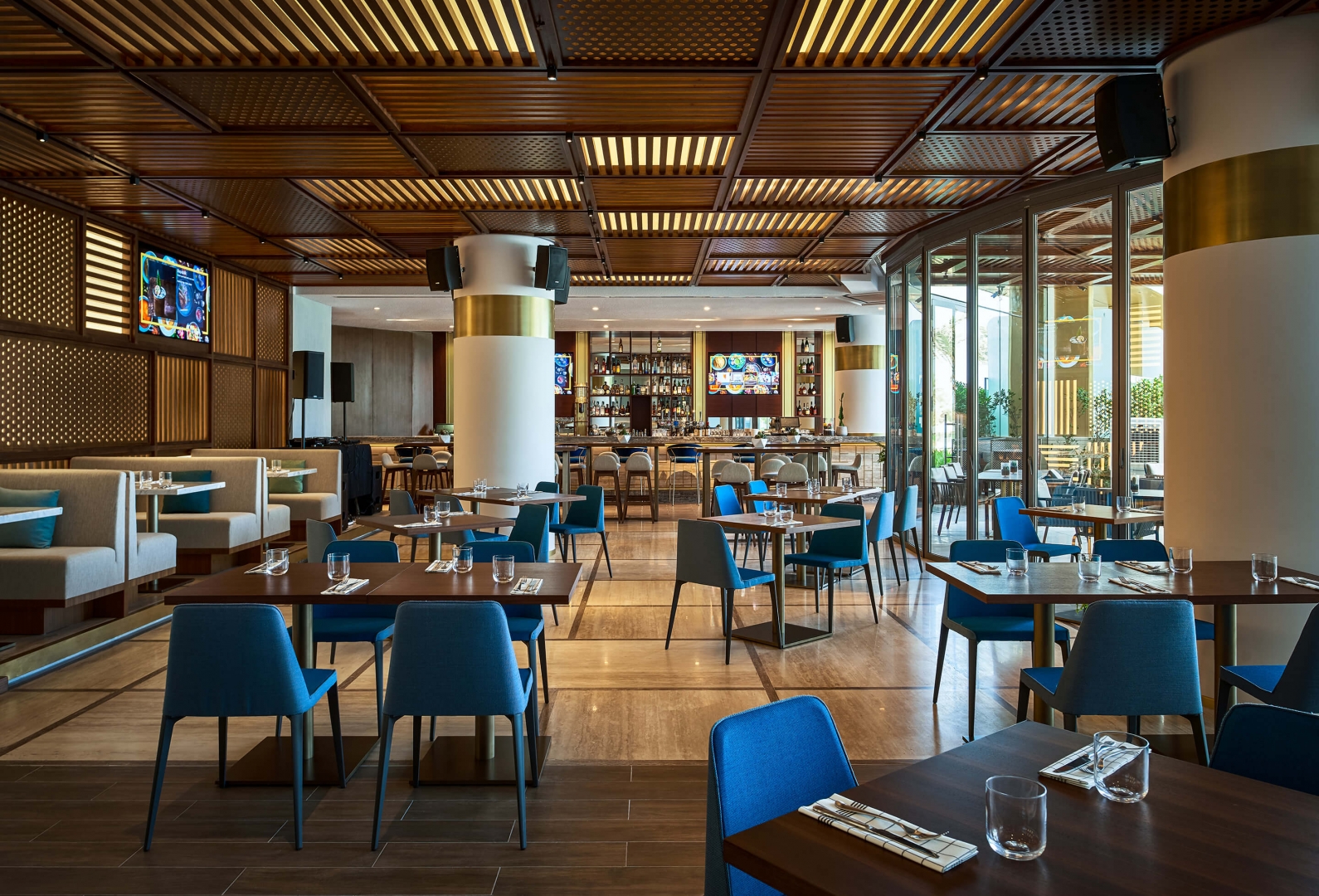 JA Lake View Hotel 20