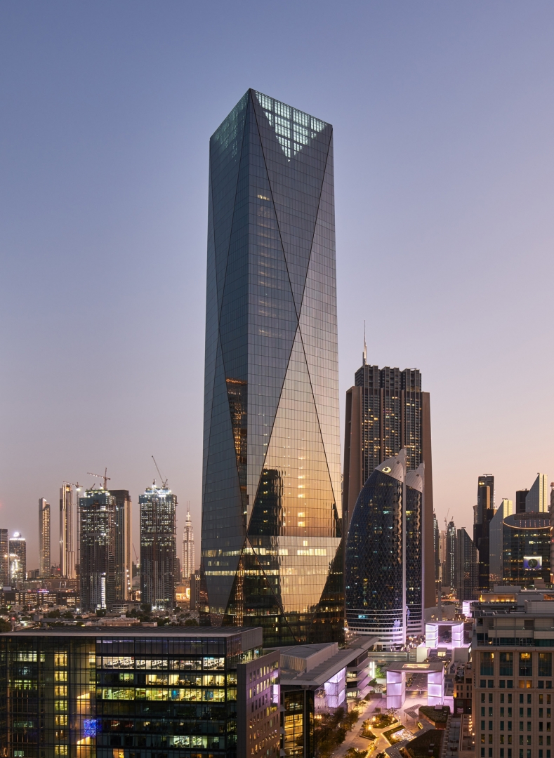 ArchExec_Narrow_3_2000x2737.jpg