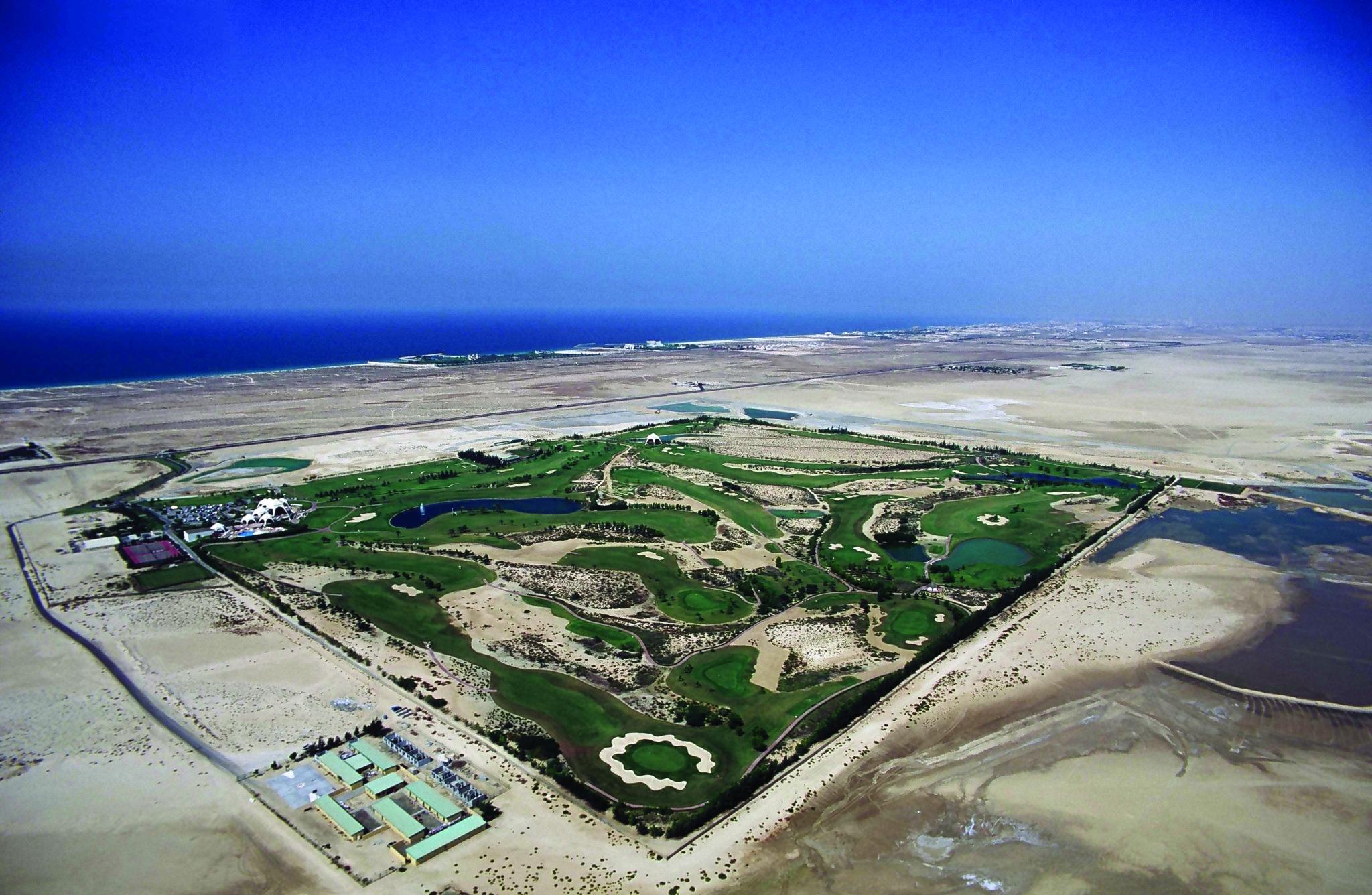 Retrospect: Commemorating the 30th anniversary of Emirates Golf Club